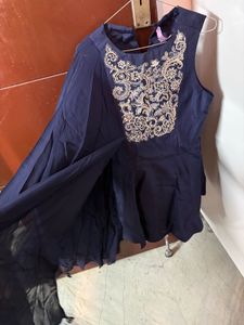 Elegant Navy Kurta with Gold Embroidery