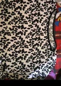Black &amp; White Print Top