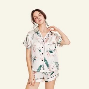 Floral Print Satin Pajama Top 🎀✨️