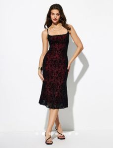 Savana Lace bodycon dress