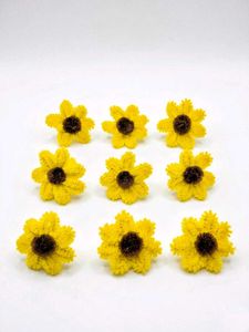 Handmade Pipe Cleaner Sunflower Miniatures - Set o