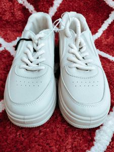Women Cream Platform Sneakers