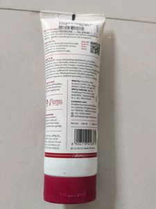 Plum Saffron &amp; Papaya Glow Bright Face Wash