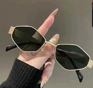 🔥 Viral Trendy Black Sunglasses for Girls | Premi