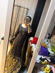 Elegant Black Kurta &amp; Skirt set😍🦋✨