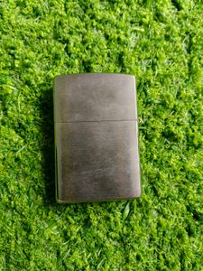 Silver-Tone Pipe Logo Lighter