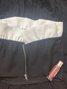 Chic Black &amp; White Tube Top