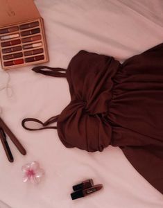 Brown Textured Twist Front Top 🏆