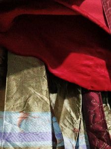 Maroon koriyan Pleated Skirt with Celestial &amp; Mari
