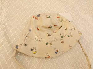 H&amp;M Cute Bunny Print Bucket Hat