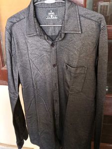 Men's Dark Grey Long-Sleeve Shirt
