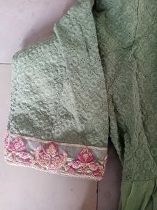 Elegant Green Embroidered Kurta Set