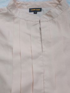 Size s , Light Peach Colour Top