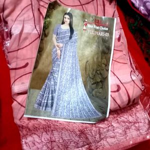 Elegant Grey Printed Saree sare
