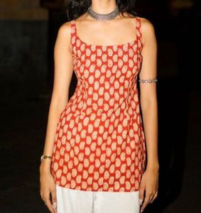 Red Paisley Print Kurta
