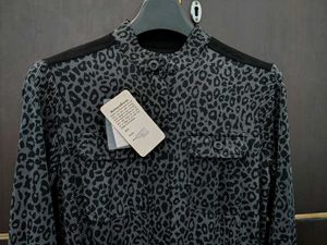 Chic Leopard Print Button-Up with zip Bodycon dres