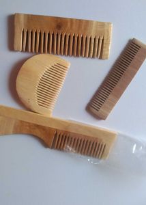 Set of 4 Wooden Neem-Style Hair Combs