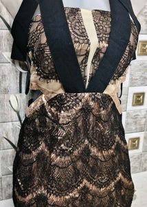 Stunning Black &amp; Gold Lace Dress