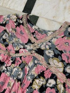 Beautiful Floral Print Ethnic Gown