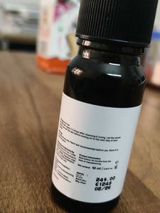 The minimalist Niacinamide 10% Serum