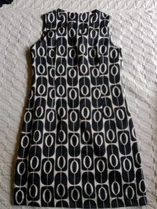 Chic Black & White Geometric Print Dress