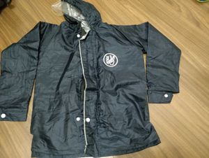 Double layered Rain Coat With Pants (4 To 6 Years)