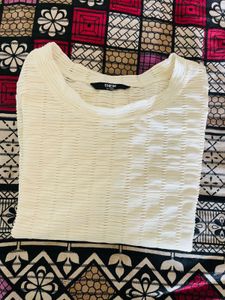 Textured Cream Cropped Top