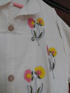 Embroidered Cream Kurta