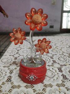 Showpiece