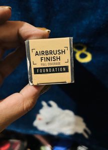 Swiss Beauty Airbrush Finish Foundation
