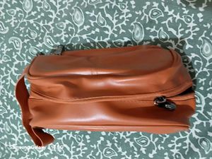 Brown Leather Pouch  mens and womens. van