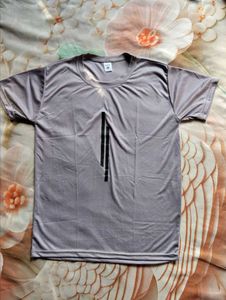 Men's Grey T-Shirt with Vertical Stripe Detail