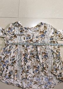 Floral Print Lace Trim Tunic Top