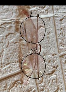 Vincent Chase Round Eyeglasses