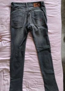 Men's Grey Washed Denim Jeans