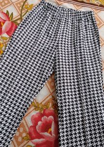Houndstooth Print Flare Pants