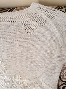 White chrosia work top