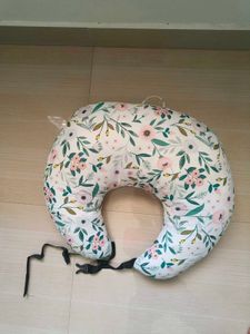 Floral Nursing Pillow (feeding)