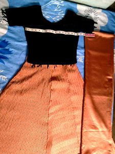 Elegant Black &amp; Peach Textured Flared Long Dress