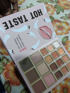 Ckrismiss all in one makeup booklet