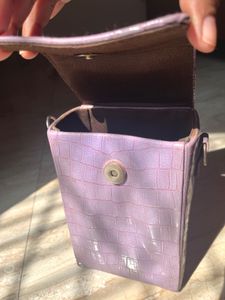 Stylish Croc Embossed Clutch Bag