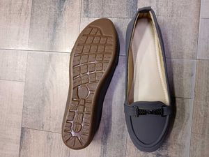 Stylish Women's Grey Loafers