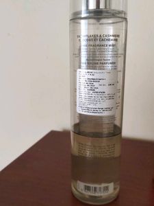 Bath &amp; Body Works Snowflakes &amp; Cashmere Mist