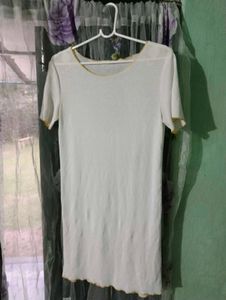 Length 35,Women's White T-Shirt