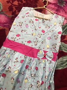 Sleeveless Frock