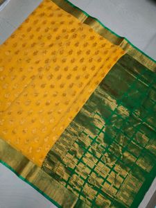 Mustard Yellow 🟡 Green Pattu Saree