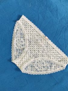victoria's secret  Polka Dot Lace Bikini Brie