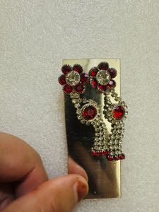Stunning Red & Crystal Flower Earrings