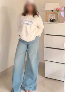 baggy jeans