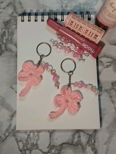 𐂯. Clover keychains◞🤍